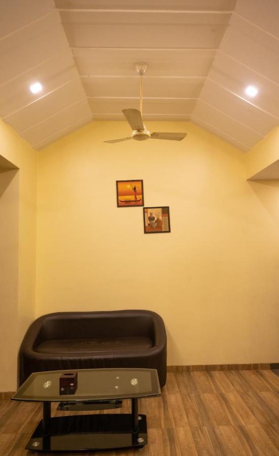 Hotel Vijaya Hill View Residency Navi Mumbai Exterior foto